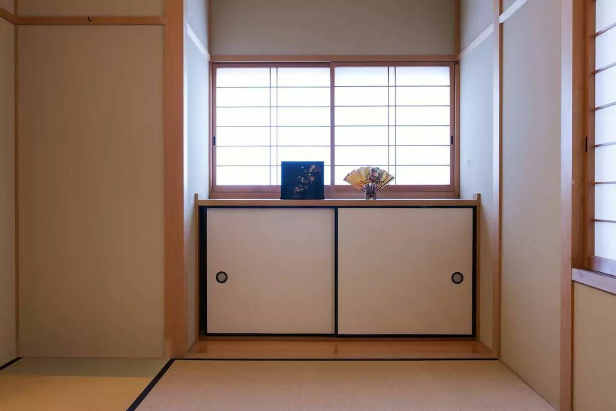 Nagomiya Kyoto Kamishichiken 和み家 京都 上七軒 Ngoại thất bức ảnh